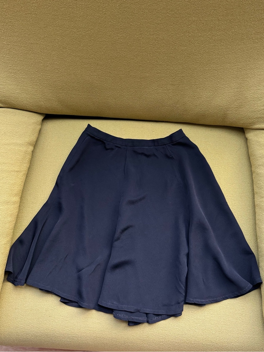 Vintage 90s Betsey Johnson black mini tulip skirt